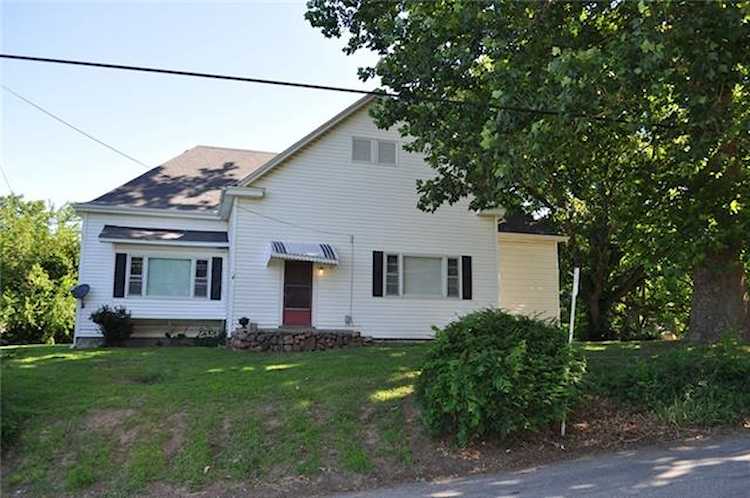 903 Cook Rd, St Joseph, MO 64505 | home for sale Photo 1