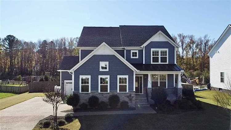 2224 Moonlight Point Williamsburg, VA 23185