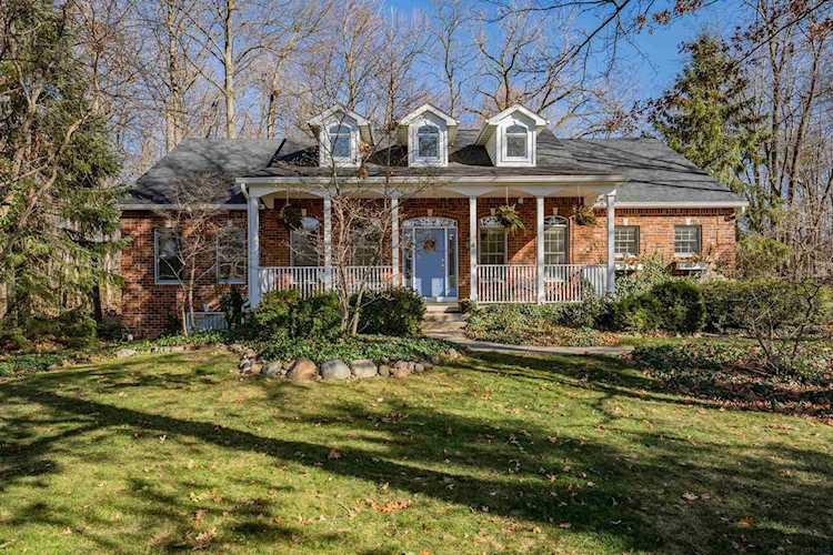 5322 Arborfield Court Fort Wayne, IN 46835