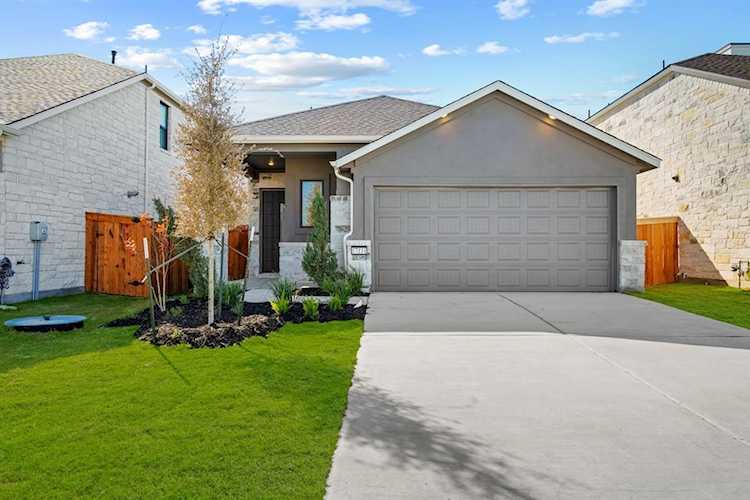 17111 Hattie TRCE Austin, TX 78738