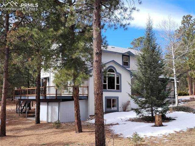 85 Long Bow Circle Monument, CO 80132
