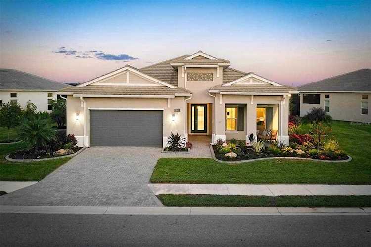 17641 Azul Dr Lakewood Ranch, FL 34202