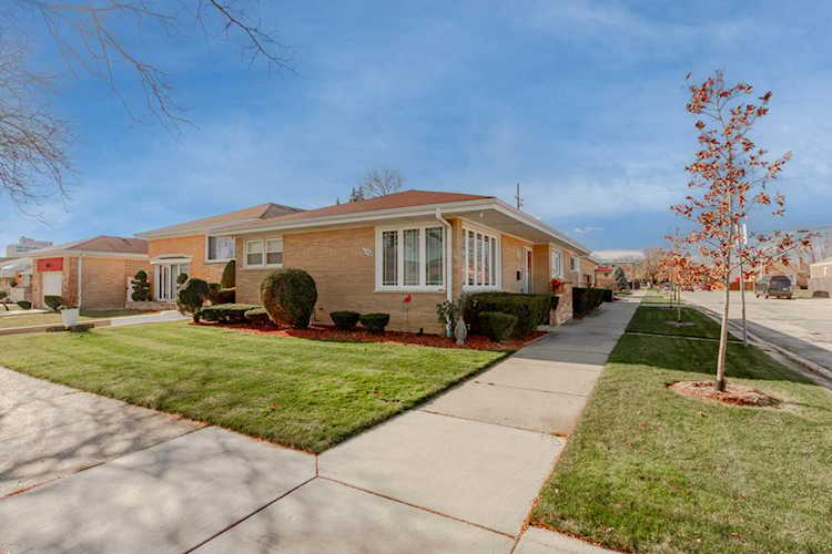 4956 N Mont Clare Ave Chicago, IL 60656
