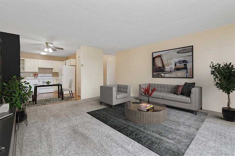 9315 E Center Ave #1B Denver, CO 80247