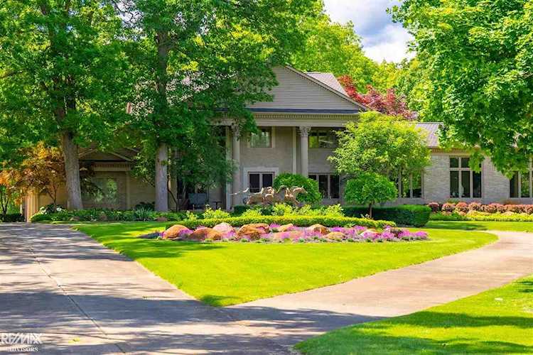 1201 Creekview Ct, Oakland Twp, MI 48306 in Knob Creek Farms|Oakland MLS# 50096578 Photo 1