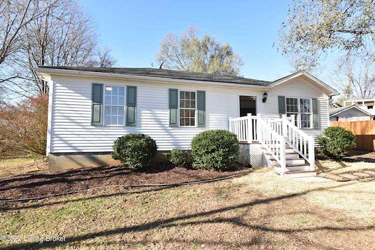 414 N 3Rd Ave La Grange, KY 40031