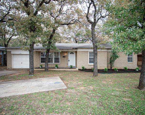 916 Brown Trail Bedford, TX 76022