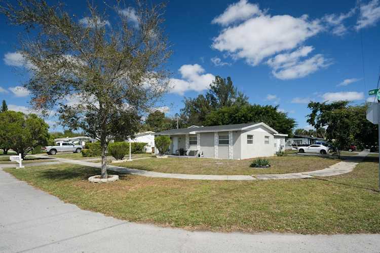 340 NW 4th Avenue Deerfield Beach, FL 33441