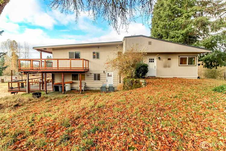 1701 128th St E Tacoma, WA 98445