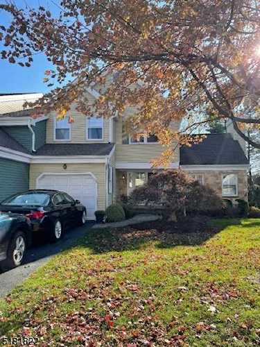 25 Pilgrim Ct Morris Twp., NJ 07960 | MLS 3818973 Photo 1