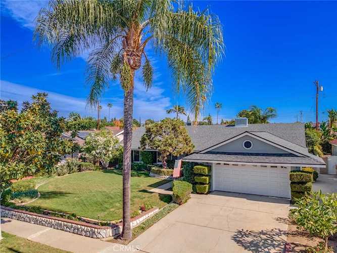 1720 Larkspur Dr Placentia, CA 92870 | MLS PW22246241 Photo 1