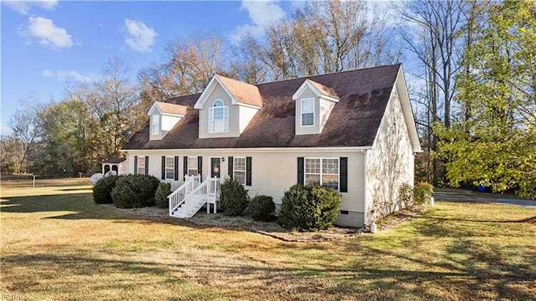 5774 Greenwood Rd Suffolk, VA 23437