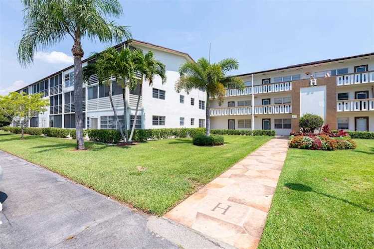304 Mansfield #H Boca Raton, FL 33434