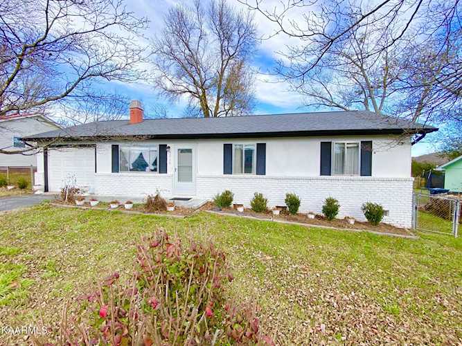5716 Dodge Rd Knoxville, TN 37912