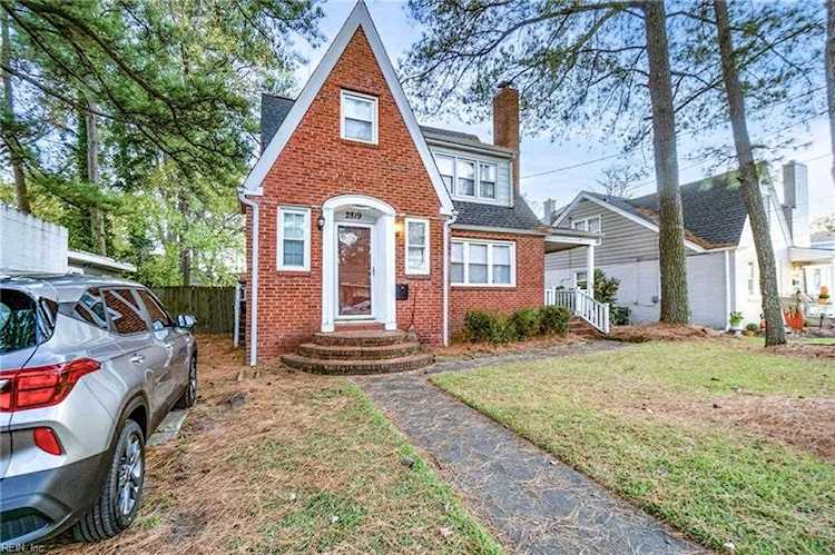 2819 Beachmont Ave Norfolk, VA 23504