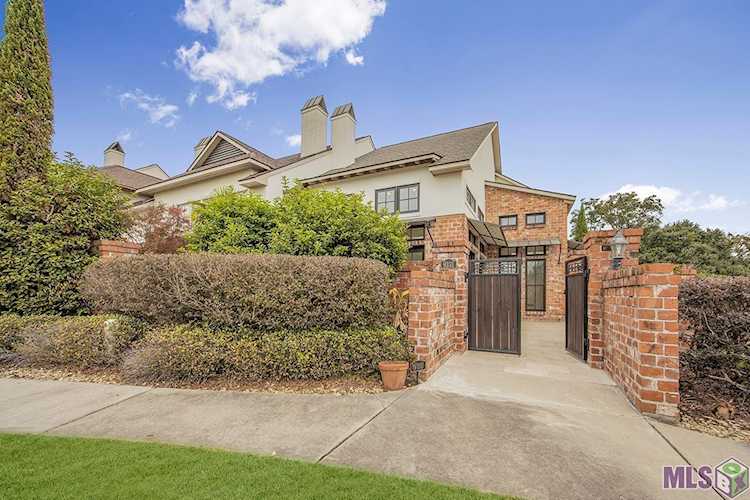 9331 Sculptor Ct Baton Rouge, LA 70809