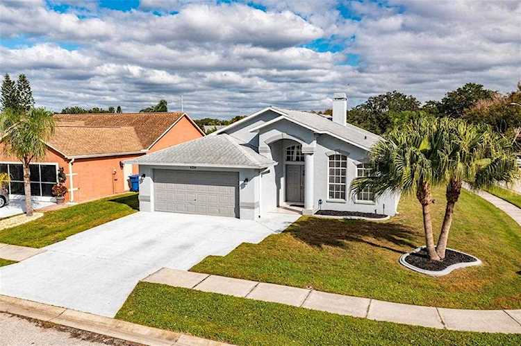 4324 Foxboro Dr New Port Richey, FL 34653