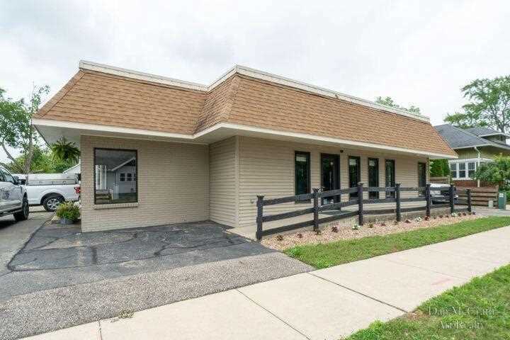 502 E Main Ave Zeeland, MI 49464