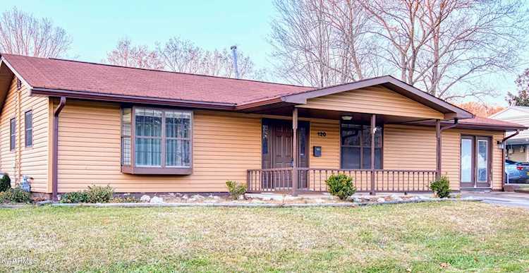 120 Briar Rd Oak Ridge, TN 37830