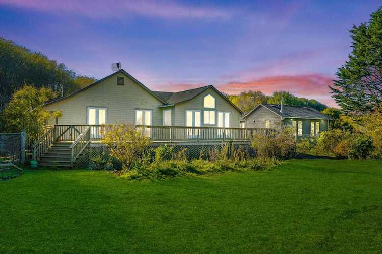 320 Water Lane Pescadero, CA 94060