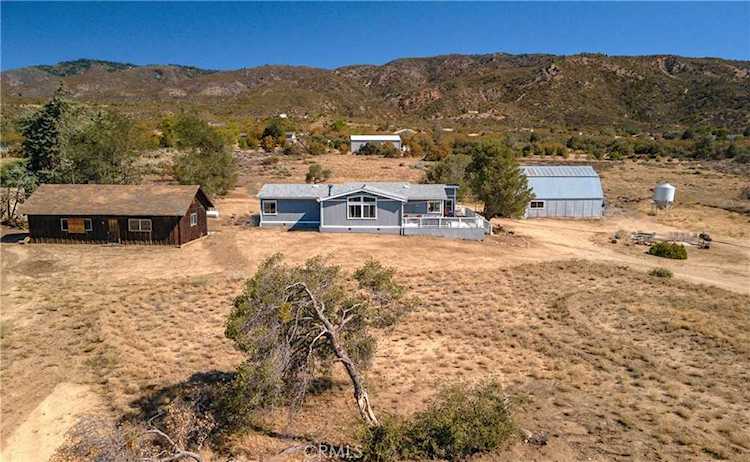 57480 Mount Rd Anza, CA 92539