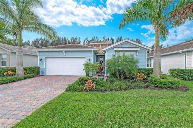 14523 Topsail Dr Naples, FL 34114