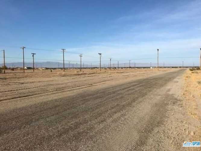 2318 Cooper Ave Thermal, CA 92274 | MLS 22220507 Photo 1