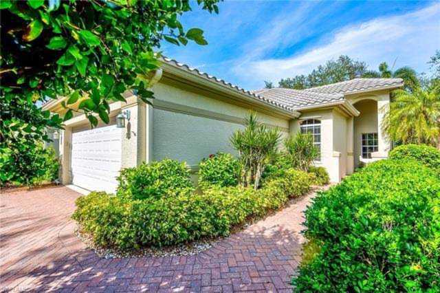 921 Vistana Cir Naples, FL 34119