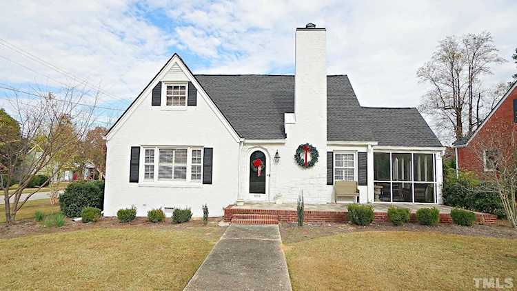 406 W Main Street Benson, NC 27504