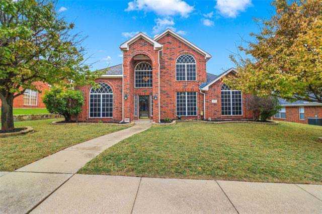 7509 Glenstone Street Rowlett, TX 75089