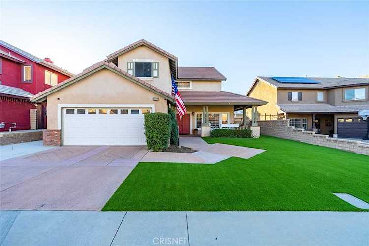 42327 Aaron Ct Lancaster, CA 93536