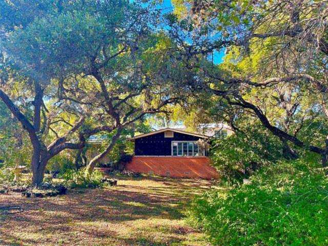 107 Windmill Road San Antonio, TX 78231 | MLS 20211900 Photo 1