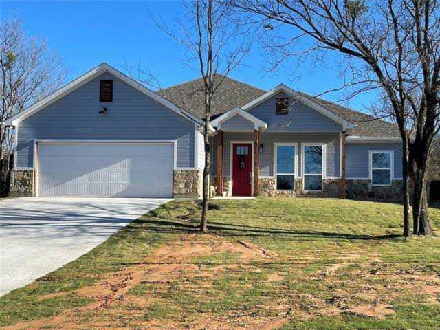 2413 Christine Drive Granbury, TX 76048