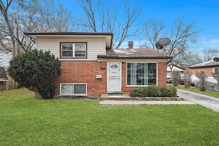 2725 Tennyson Place Hazel Crest, IL 60429