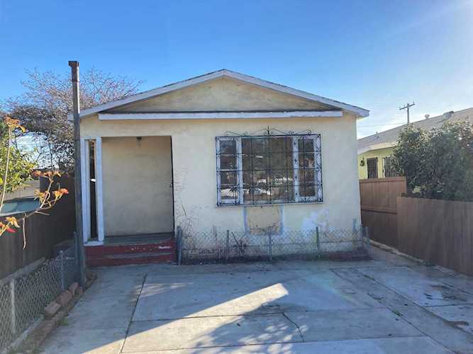 3747-49 Florence St San Diego, CA 92113