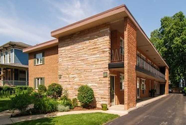116 Clinton Ave #2A Oak Park, IL 60302