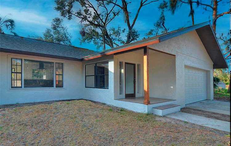 249 Mercer St Port Charlotte, FL 33954 | MLS A4553188 Photo 1