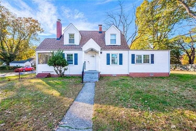 275 Little Farms Ave Hampton, VA 23661