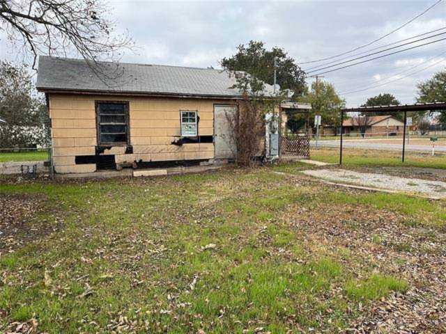 100 Tarrant Street Millsap, TX 76066