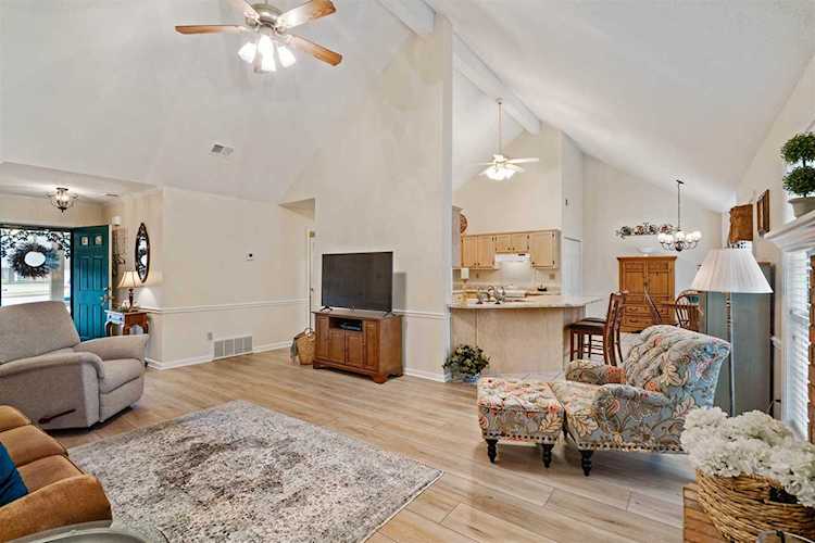 6744 Wild Cv Bartlett, TN 38135