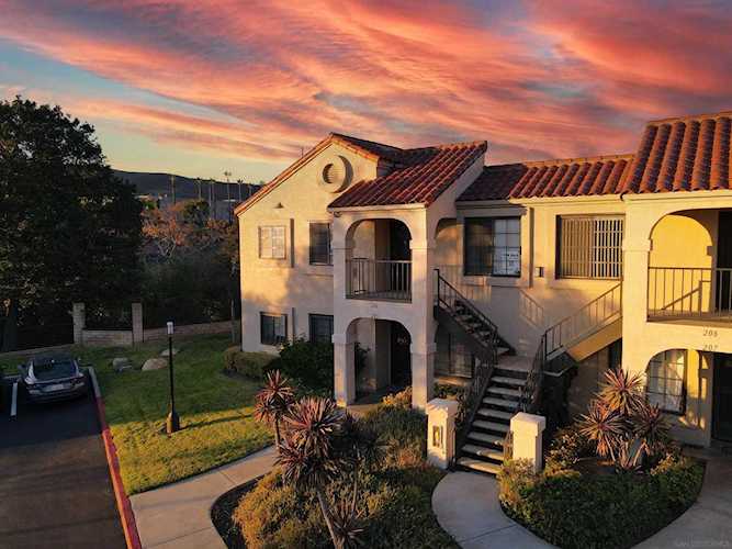 13250 Wimberly Sq #206 San Diego, CA 92128