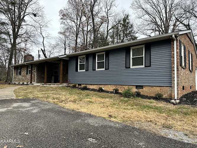 3401 Tazewell Pike Knoxville, TN 37918