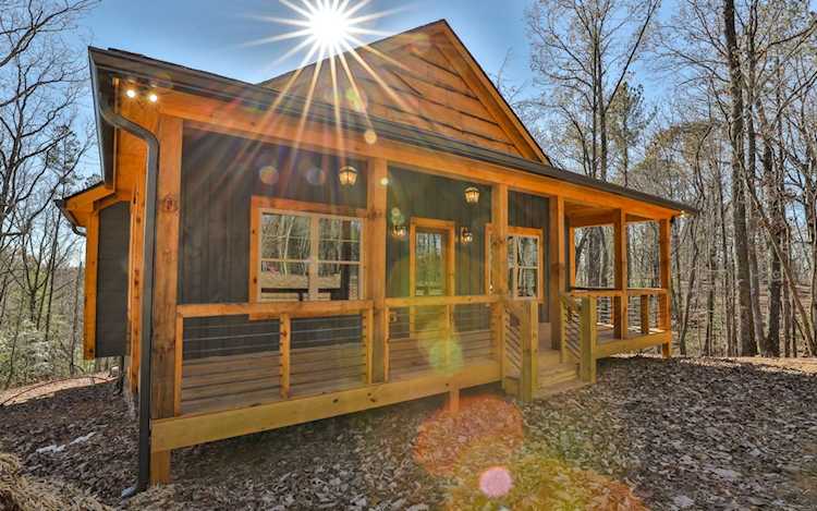 1529 Hap Holt Road Ellijay, GA 30540