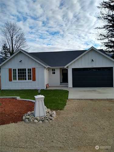 126 2nd St Gold Bar, WA 98251