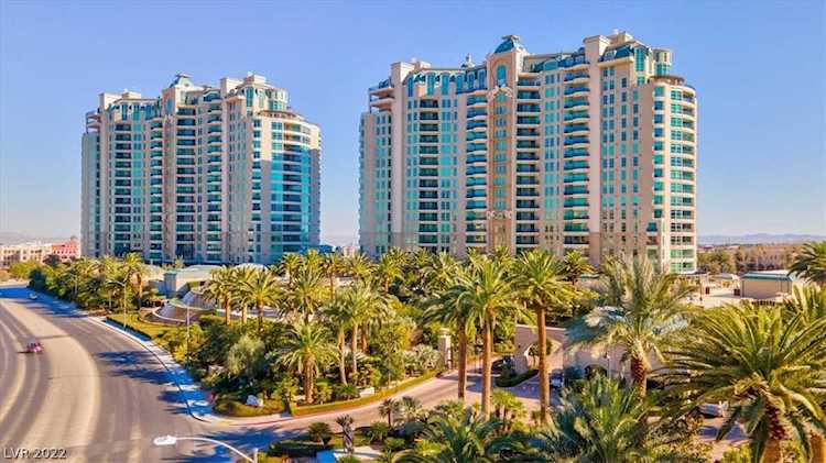 9101 Alta Dr #204 Las Vegas, NV 89145