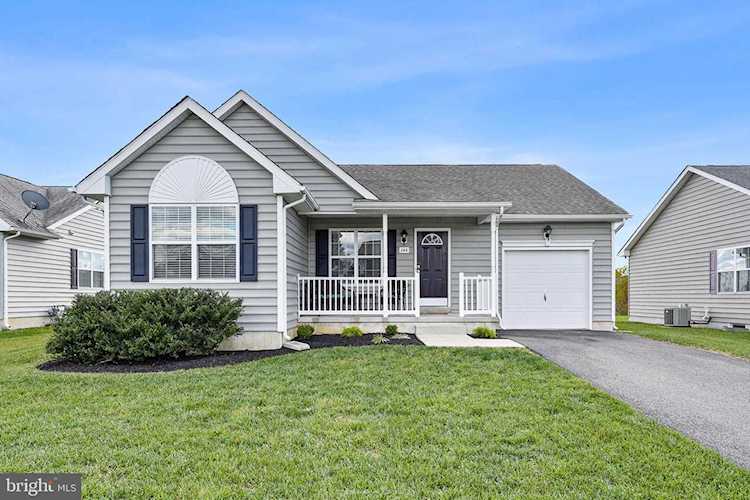 PHOTOS & DETAILS: 144 Ramunno Dr, Smyrna, DE 19977 For Sale - MLS #DEKT2015238 - Photos, Virtual Tour, School Info - Real Estate Listing Info Photo 1