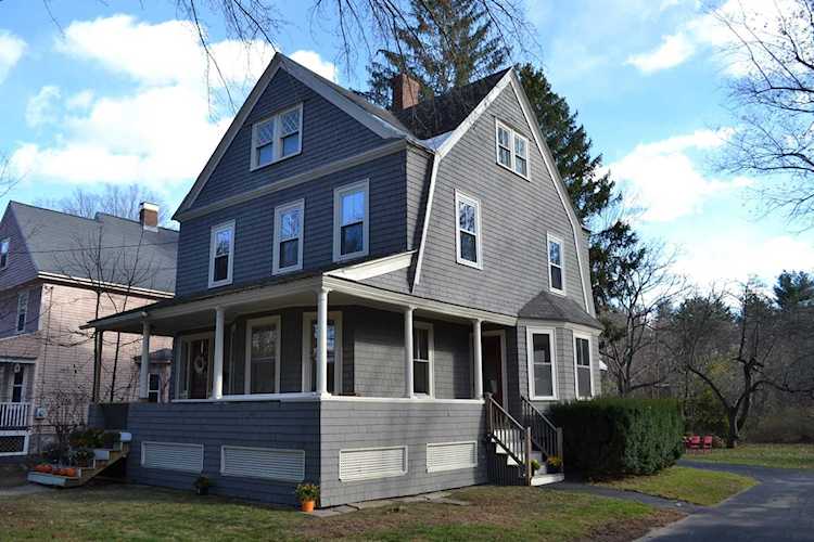 746 Middle Rd Portsmouth, NH 03801