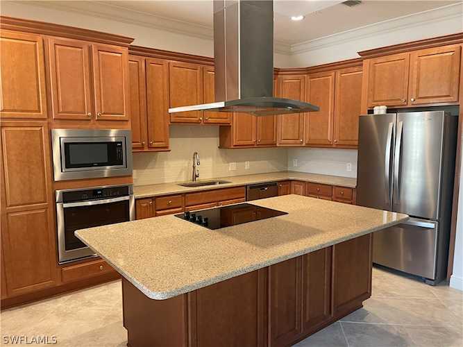 21460 Strada Nuova Cir #B207 Estero, FL 33928