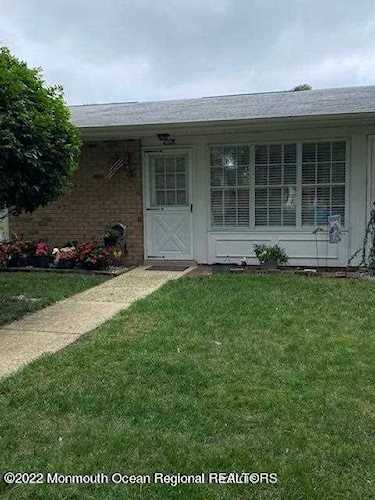 45 Edinburgh Ln Manchester, NJ 08759 | MLS 22235879 Photo 1