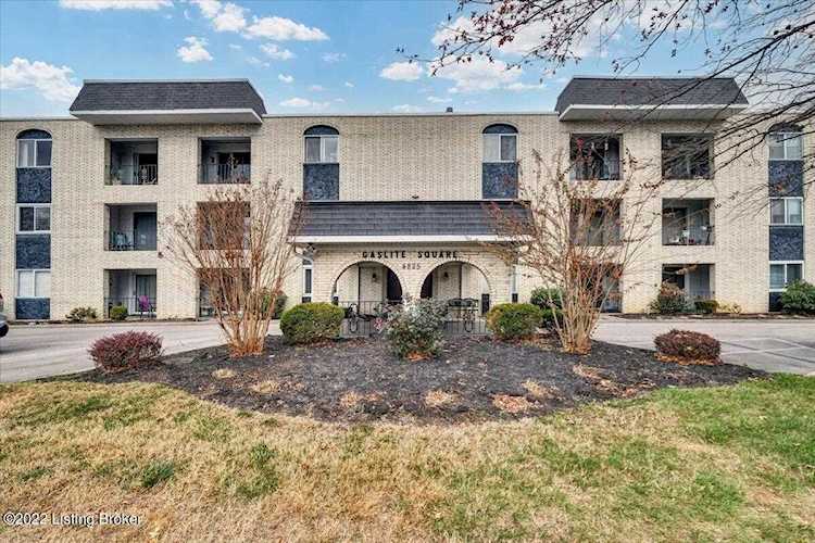 4825 Sherburn Ln #103 Louisville, KY 40207 | MLS 1626635 Photo 1